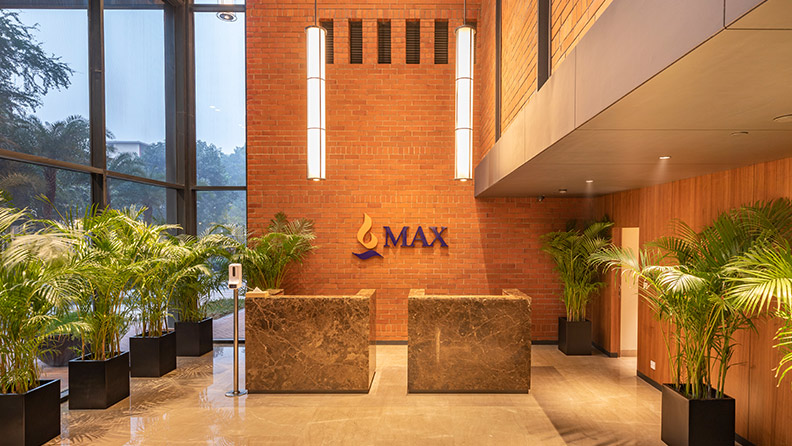 Max-estates