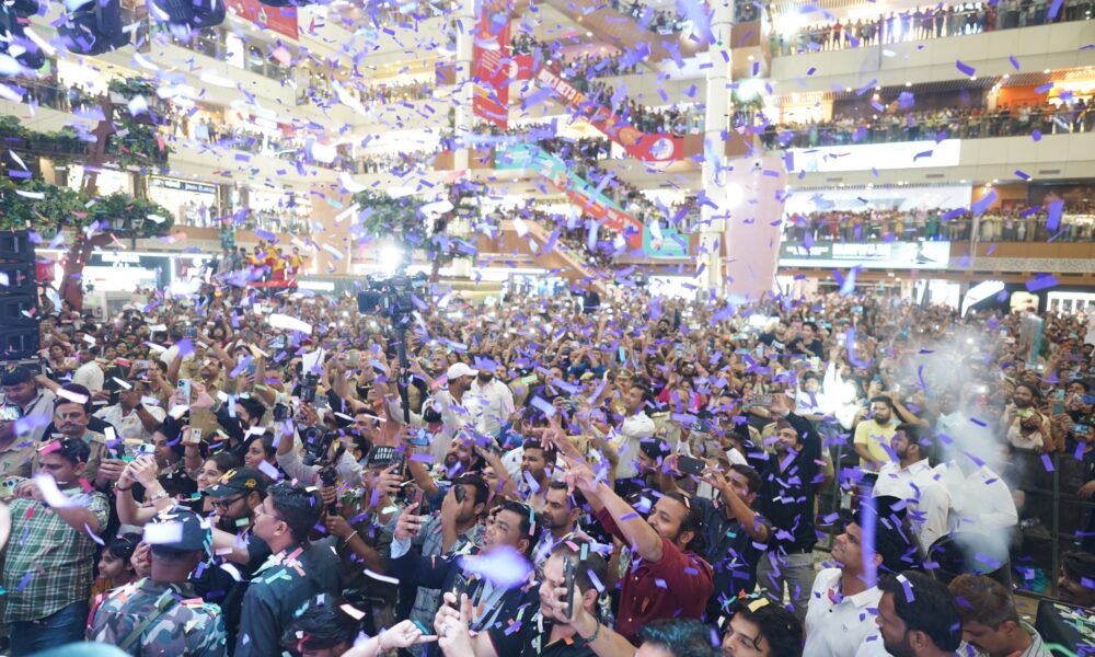 Rcube Monad Mall Opens at Sector 43 Noida | RealtynMore